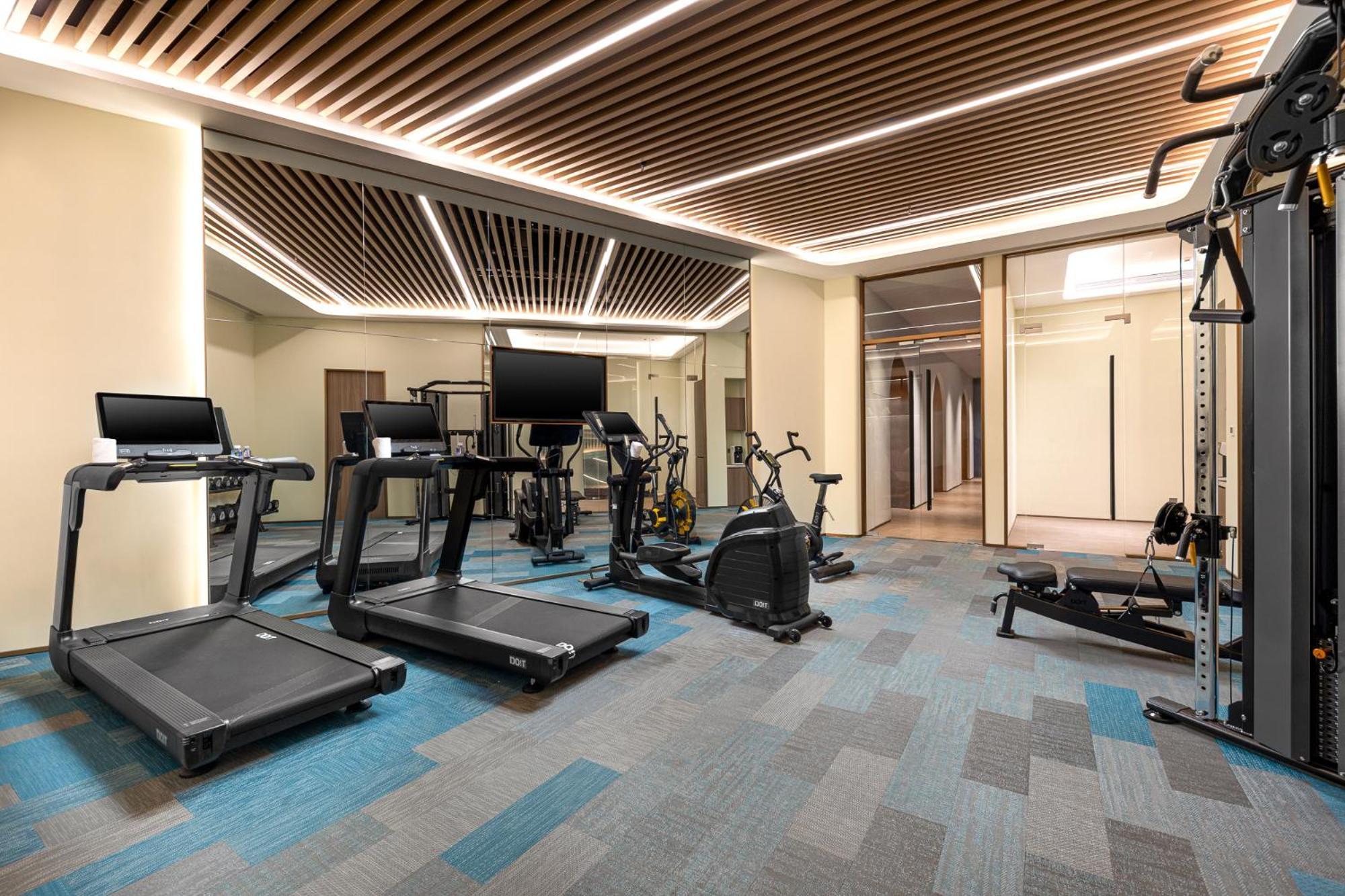 Holiday Inn Express Shanghai Wujiaochang, an IHG Hotel Bagian luar foto